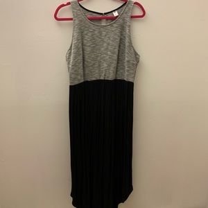 Grey and black Old Navy dress